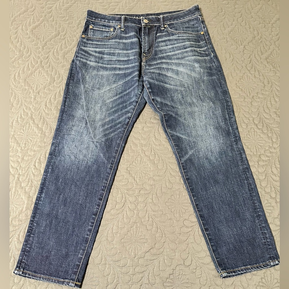 American Eagle Outfitters Blue Relaxed Jeans with Natural Fading
